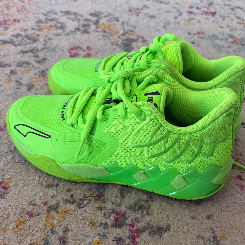 Puma Kids Neon Green Sneakers
